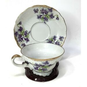 Vintage Cup & Saucer‎ Set Porcelain Rose Interior Plain Exterior Unmarked gold